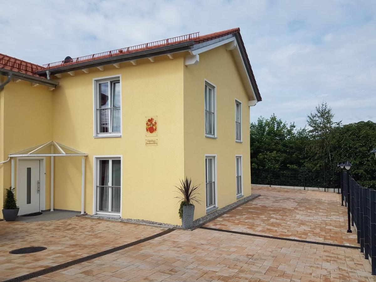 Hotel Gästehaus Staudenschloss Mickhausen Exterior foto